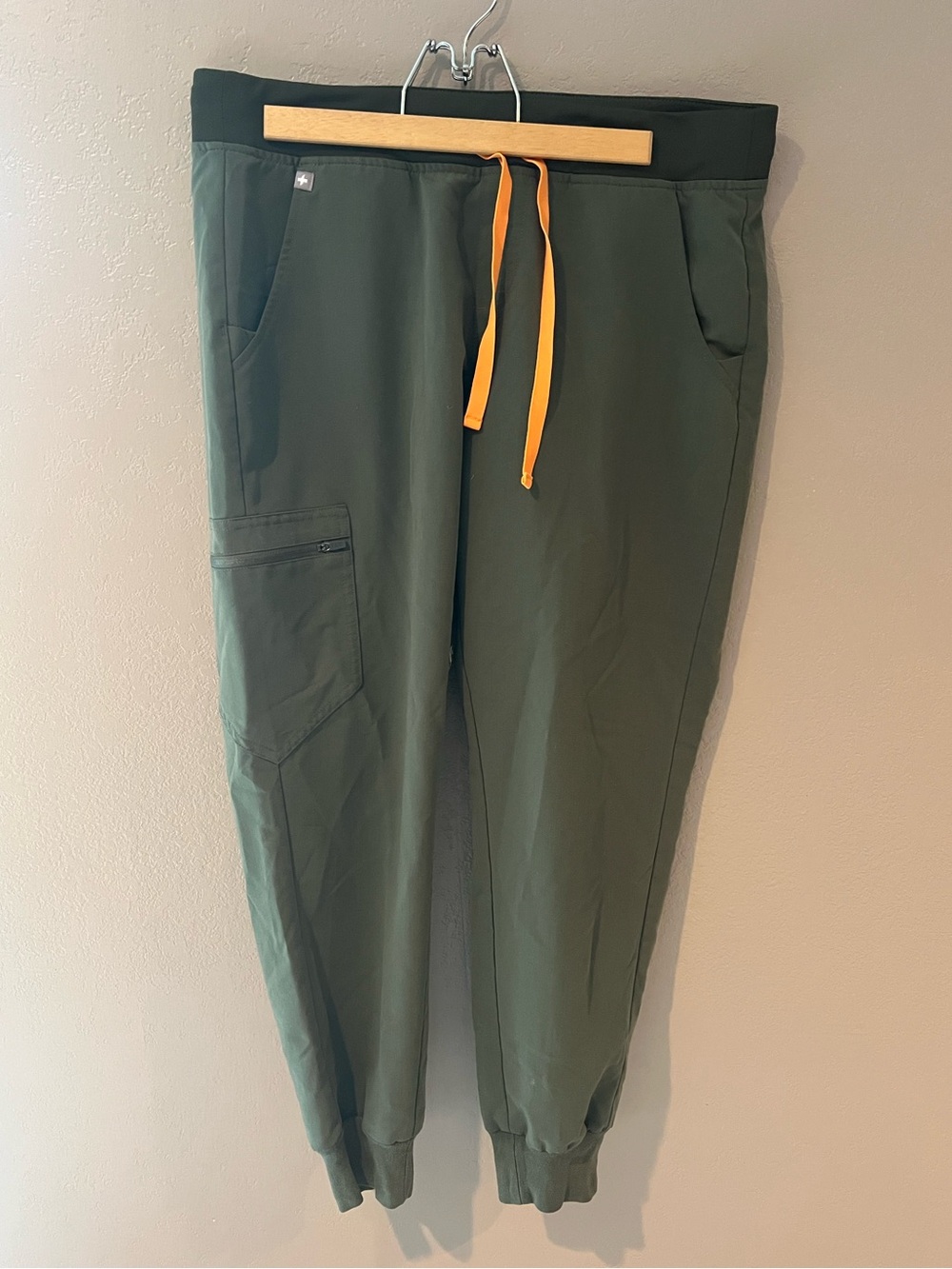 Figs Olive Green Jogger Scrub Pant